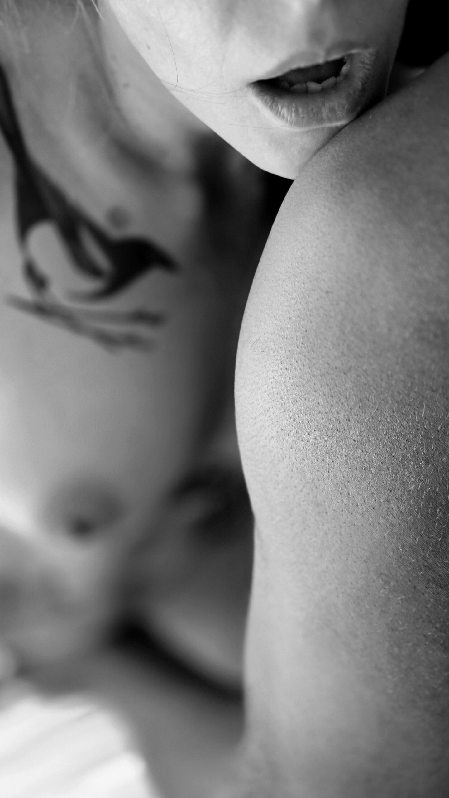 shooting photo intimiste pour couple ou personne seule chez vous ou ailleurs !