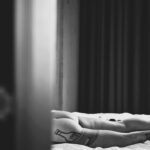 shooting photo intimiste pour couple ou personne seule chez vous ou ailleurs !