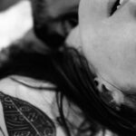 shooting photo intimiste pour couple ou personne seule chez vous ou ailleurs !